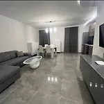 Mosta Apartments *