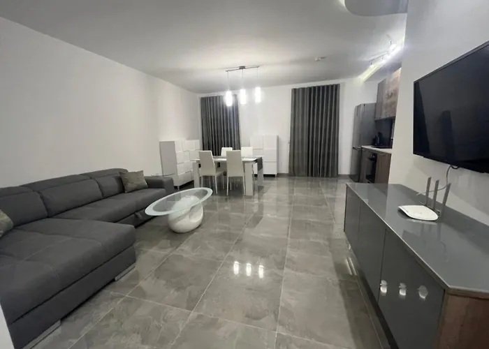 Mosta Apartments *